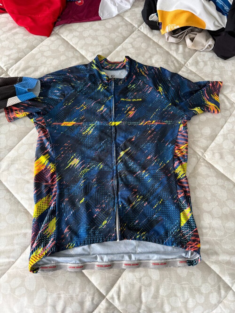 Cycling jerseys xl
